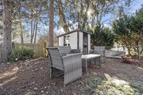 12 Brown St, Maynard, MA 01754 photo 4