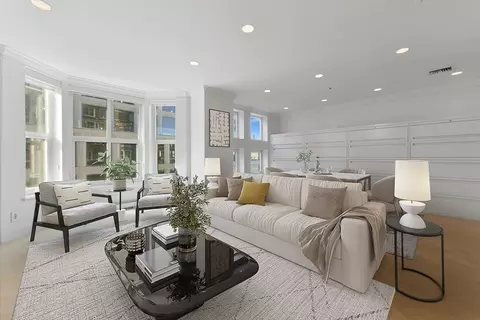 300 Boylston #714, Boston, MA 02116