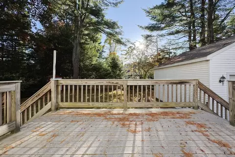 587 Common St, Walpole, MA 02081 photo 34