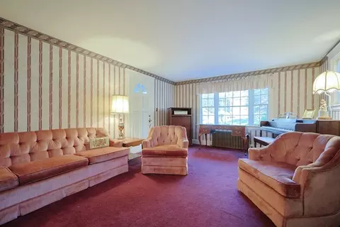 587 Common St, Walpole, MA 02081 photo 5
