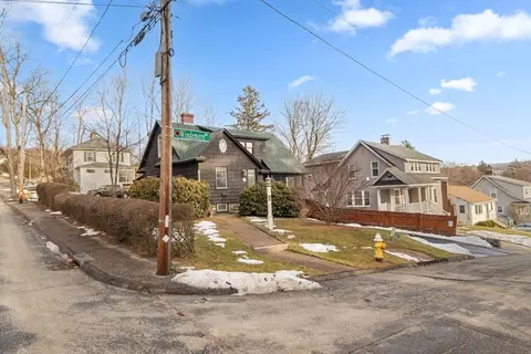 18 Windemere Rd, Worcester, MA 01602 photo 4