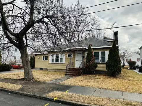 7 Westland Ter, Newton, MA 02465