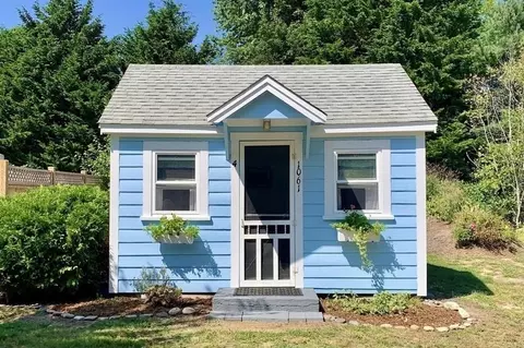 1061 State Hwy #4, Eastham, MA 02642