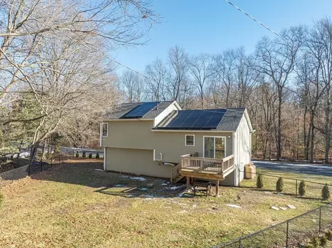 Exterior - 114 Riverton Rd, Springfield, MA 01109 photo 2 of 3