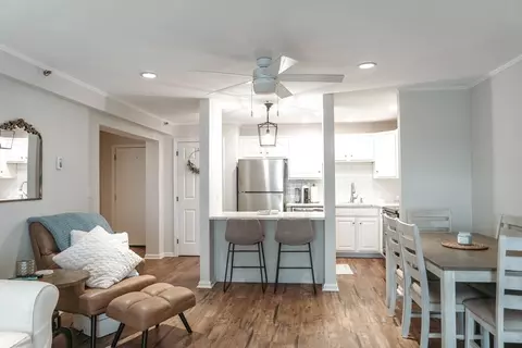 12 Summit Ave #4, Beverly, MA 01915 photo 2