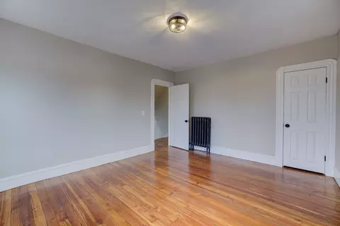 27 Ormond St, Springfield, MA 01108 photo 12