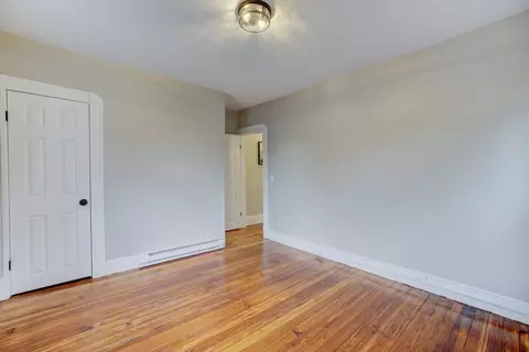 27 Ormond St, Springfield, MA 01108 photo 17