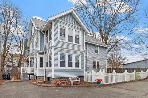 46 A Wentworth St, Malden, MA 02148