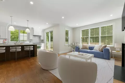 132 Hillside Ave #132, Needham, MA 02494 photo 4
