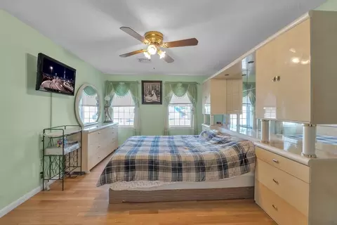 Bedroom - 8 Modred Ct, Worcester, MA 01602 photo 1 of 3