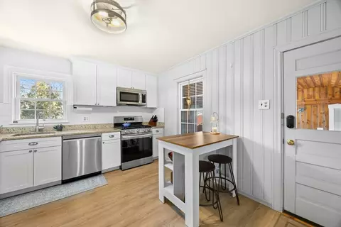 60 Robert, Dracut, MA 01826 photo 6