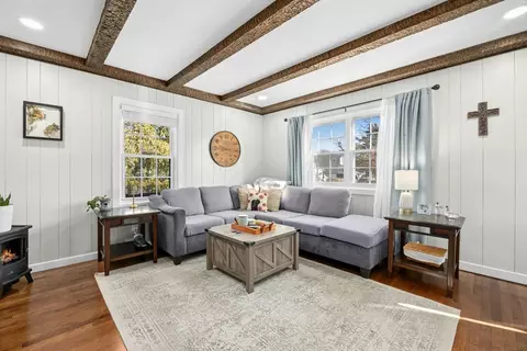 60 Robert, Dracut, MA 01826 photo 4