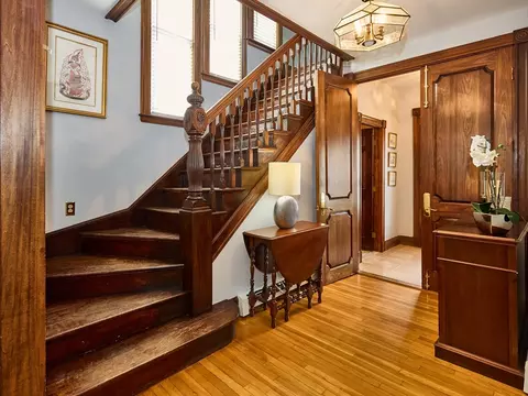 Entry Way - 301 Madison, Fall River, MA 02720 photo 3 of 7