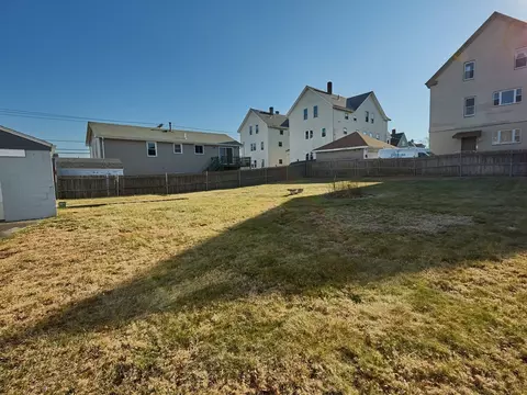 Exterior - 301 Madison, Fall River, MA 02720 photo 7 of 8