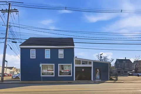 98 Foster St, Peabody, MA 01960