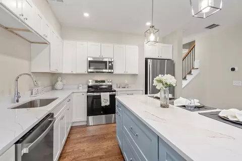 30 Danielles Way, Worcester, MA 01606 photo 6