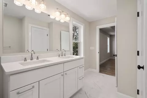 30 Danielles Way, Worcester, MA 01606 photo 16