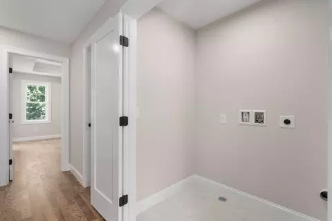 30 Danielles Way, Worcester, MA 01606 photo 24