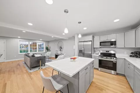 8 Simmonds Blvd #8, Randolph, MA 02368