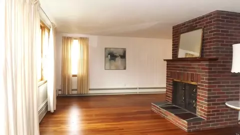 Living - 48 Ernest Ave, Worcester, MA 01604 photo 3 of 6