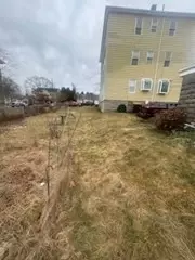 352 Barnes St, Fall River, MA 02723 photo 8