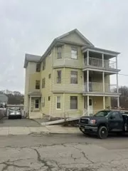 352 Barnes St, Fall River, MA 02723 photo 3