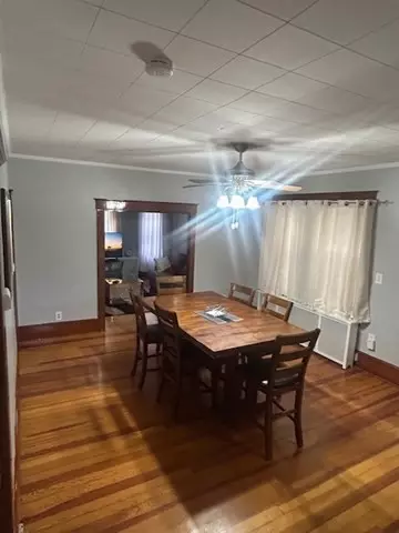 352 Barnes St, Fall River, MA 02723 photo 17