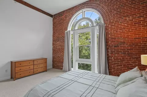 Bedroom - 32 Providence St #9, Worcester, MA 01604 photo 4 of 7
