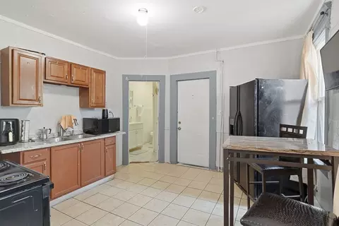 Other - 127 Dickinson St, Springfield, MA 01108 photo 4 of 16