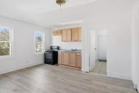 Other - 127 Dickinson St, Springfield, MA 01108 photo 6 of 16
