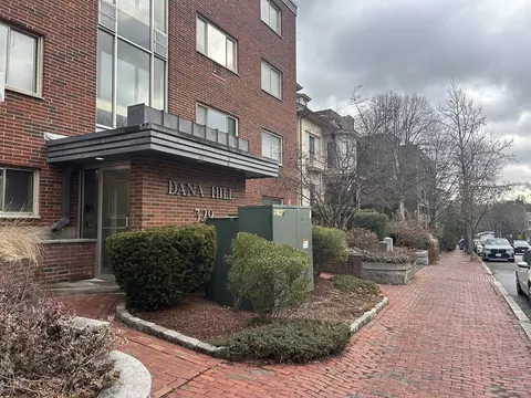 329 Harvard St # -1, Cambridge, MA 02139