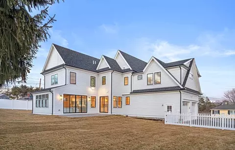 5 Hazel Ln, Needham, MA 02494 photo 36