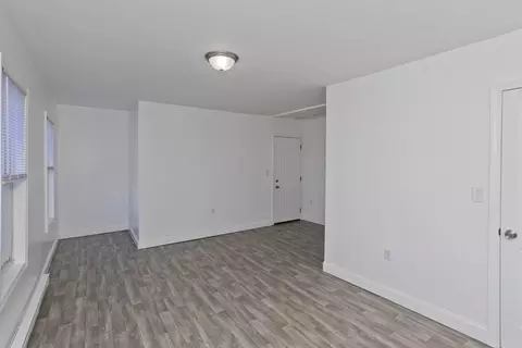 107 Eastern Ave, Worcester, MA 01605 photo 11