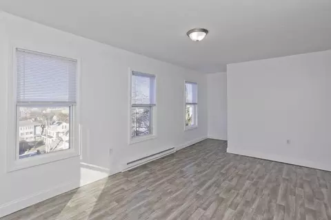 107 Eastern Ave, Worcester, MA 01605 photo 17