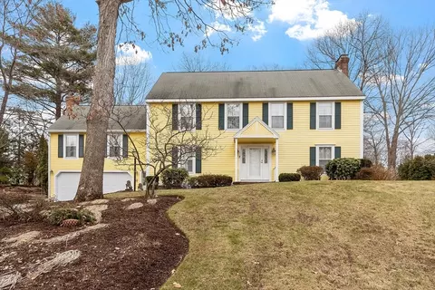 7 Ancient Rubbly Way, Beverly, MA 01915