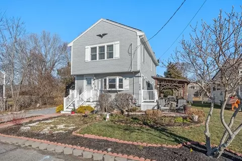 122 June St, Marshfield, MA 02050