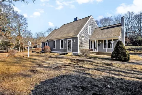 171 Currier Rd, Falmouth, MA 02536