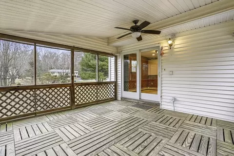 Exterior - 4 Carby Dr, Mendon, MA 01756 photo 4 of 9