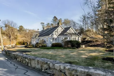 2 Prince St, Beverly, MA 01915 photo 3