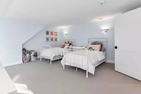 2 Prince St, Beverly, MA 01915 photo 37