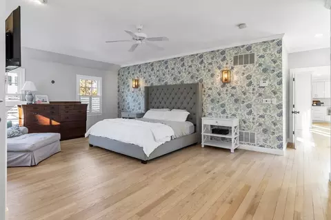 2 Prince St, Beverly, MA 01915 photo 23