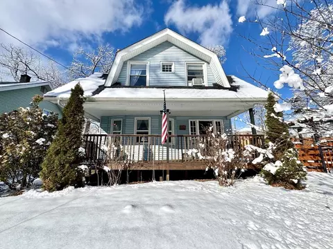 29 Webster Ave, West Springfield, MA 01089