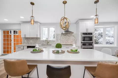 300 Kenoza St, Haverhill, MA 01830
