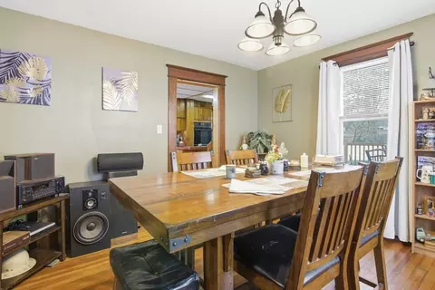 17 Kenwood St, Pittsfield, MA 01201 photo 5