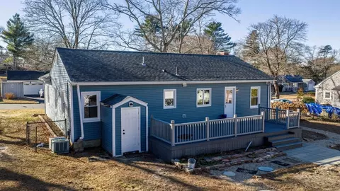 25 Pershing Ave, Acushnet, MA 02743 photo 29