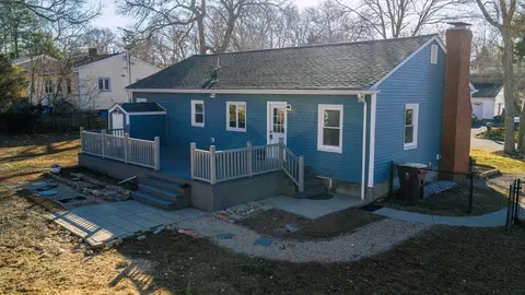 25 Pershing Ave, Acushnet, MA 02743 photo 31