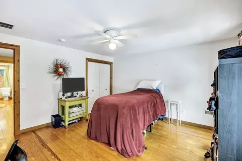 85 Clamshell Cove Rd, Cotuit, MA 02635 photo 8