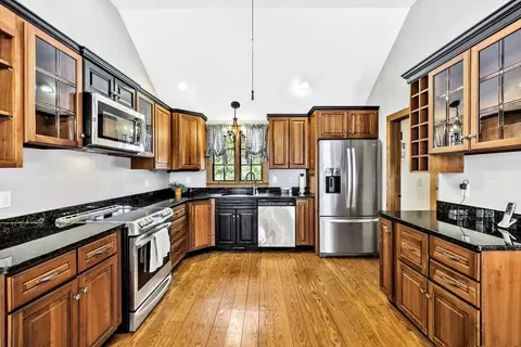 85 Clamshell Cove Rd, Cotuit, MA 02635 photo 18