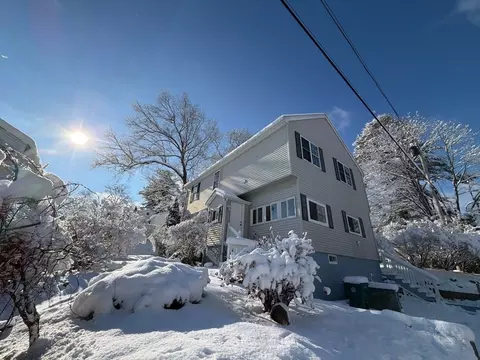 24 Friendship St, Billerica, MA 01821