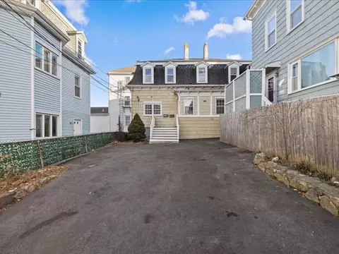 Exterior - 334 Fountain St, Fall River, MA 02721 photo 2 of 5